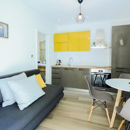 Apartment Grey&Yellow Zadar Buitenkant foto