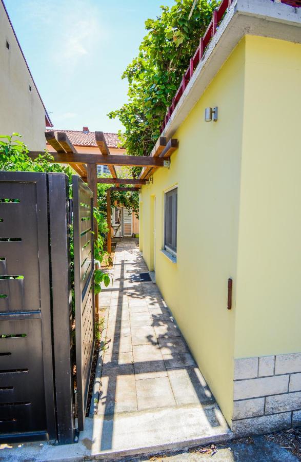 Apartment Grey&Yellow Zadar Buitenkant foto